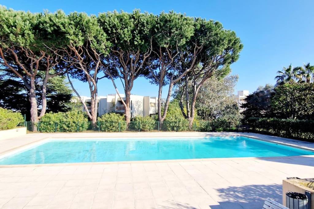 Studio Antibes Avec Piscine Εξωτερικό φωτογραφία